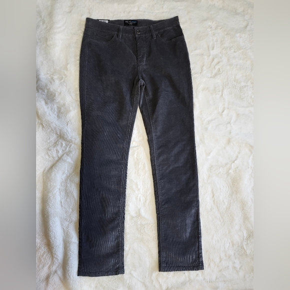 Parasuco Denim 2016, NEW, Modern fit cords.Size 8. 30" - Picture 4 of 16